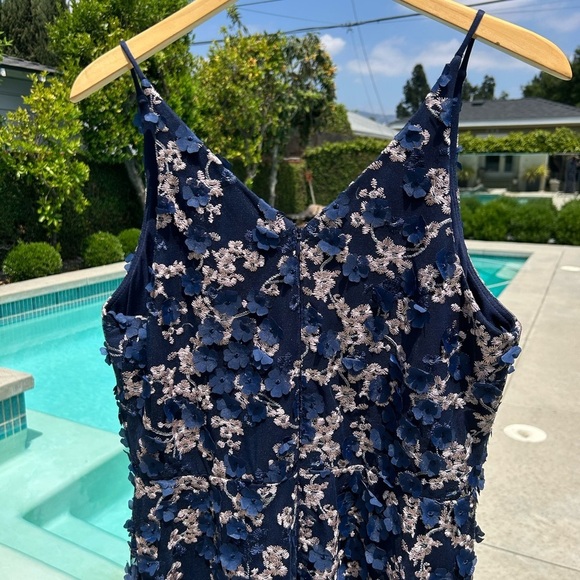 Xscape Evenings Xscape 3D Floral V Neck Gown Wedding Guest Formal Evening Gown - Picture 11 of 12